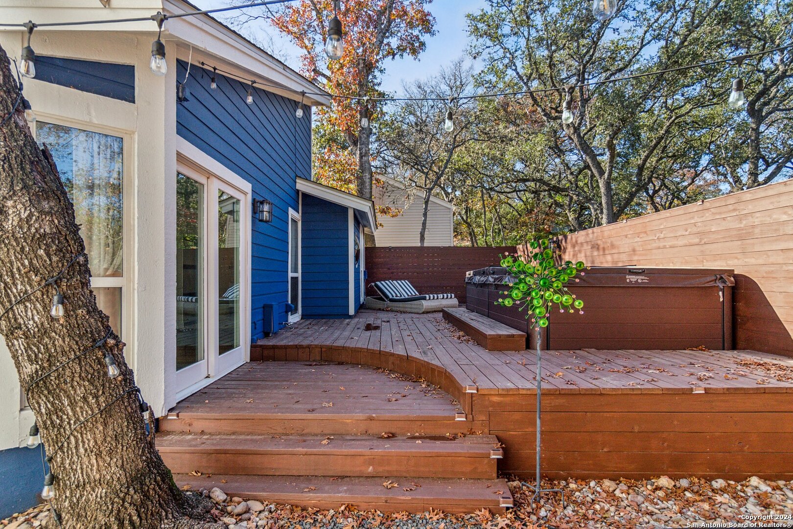3415 River Way