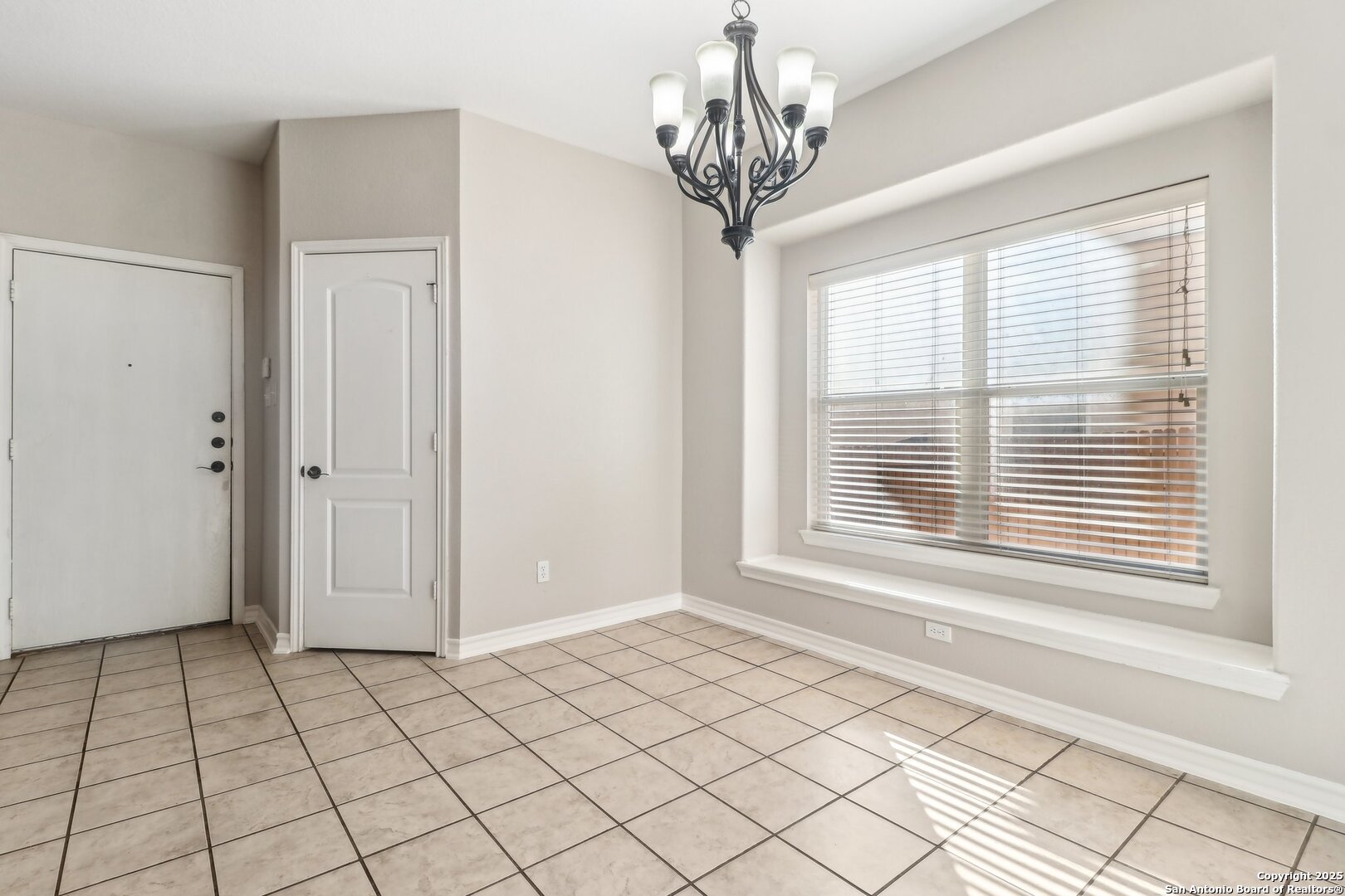 25607 TRANQUIL RIM