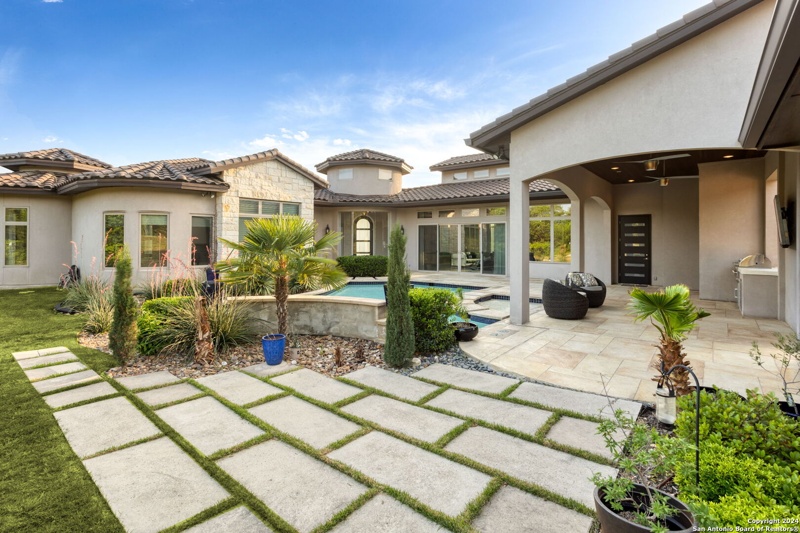 11311 Cat Springs