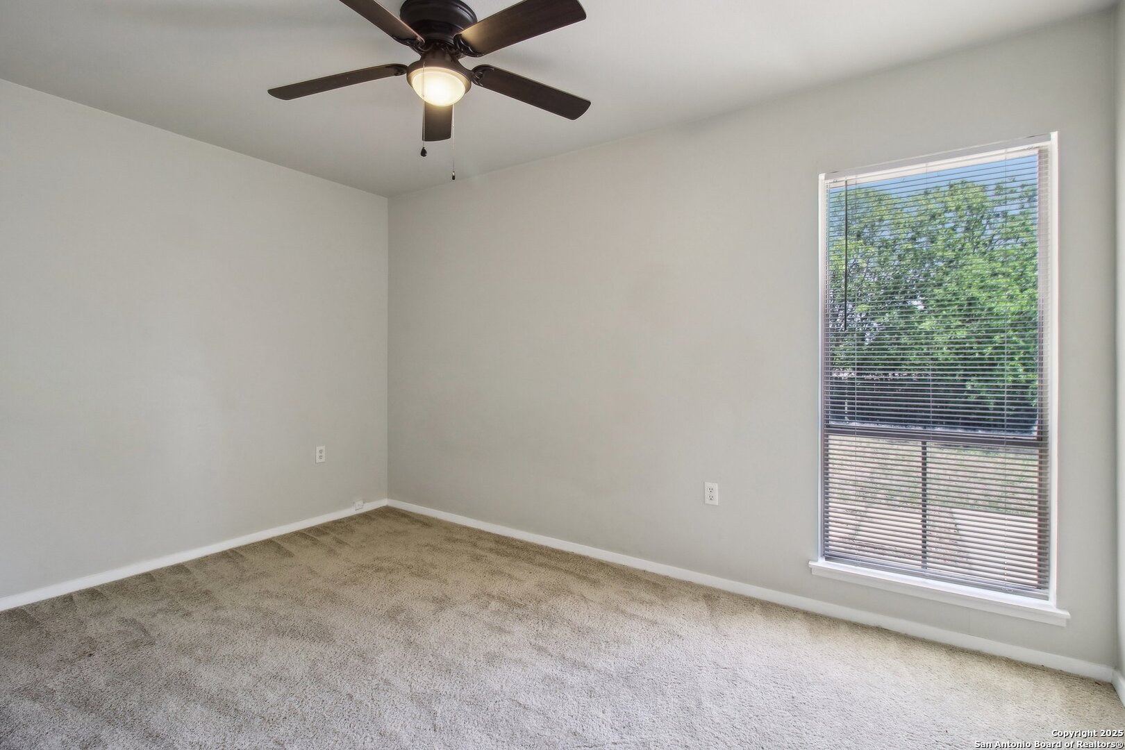 7810 Village oak