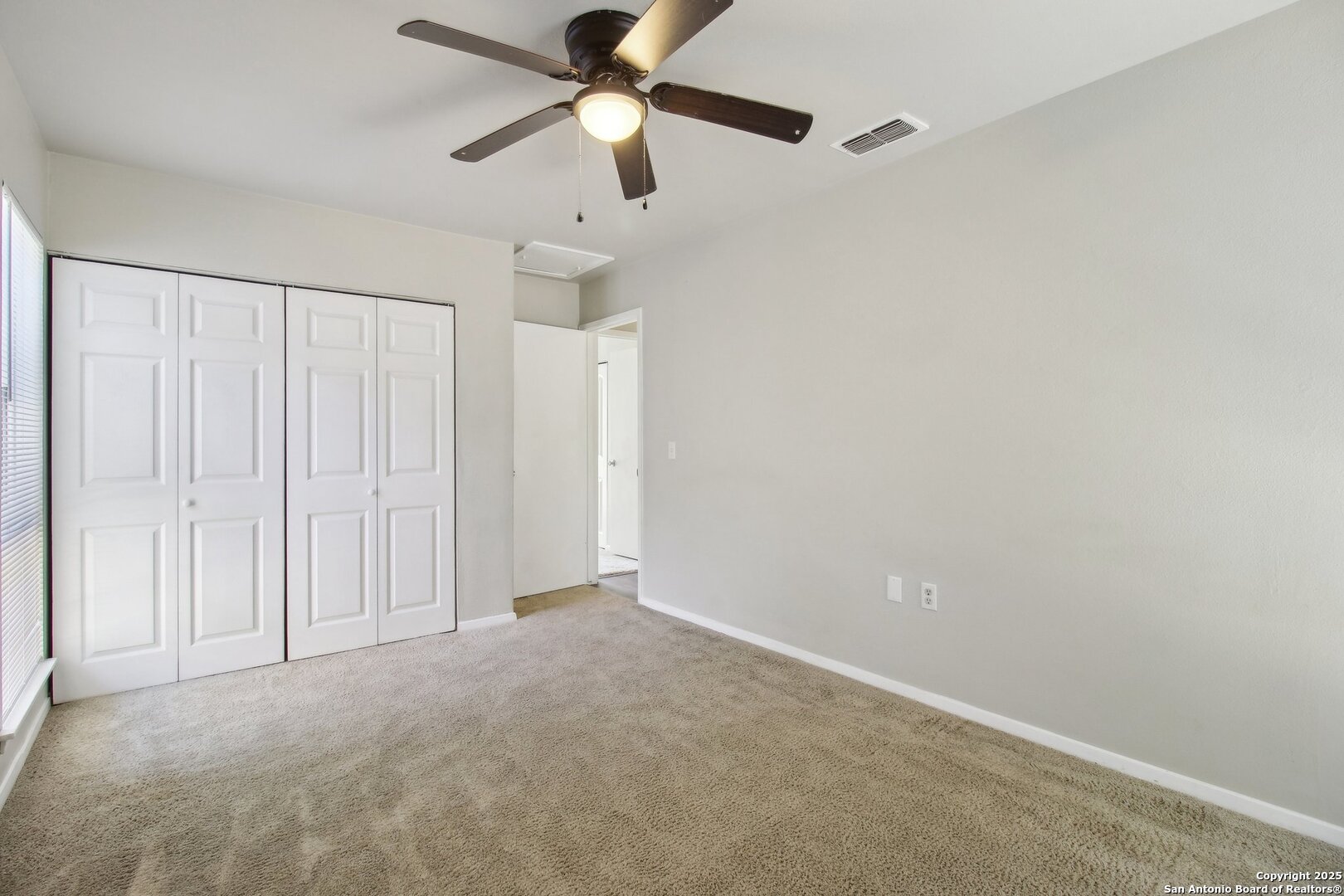 7810 Village oak