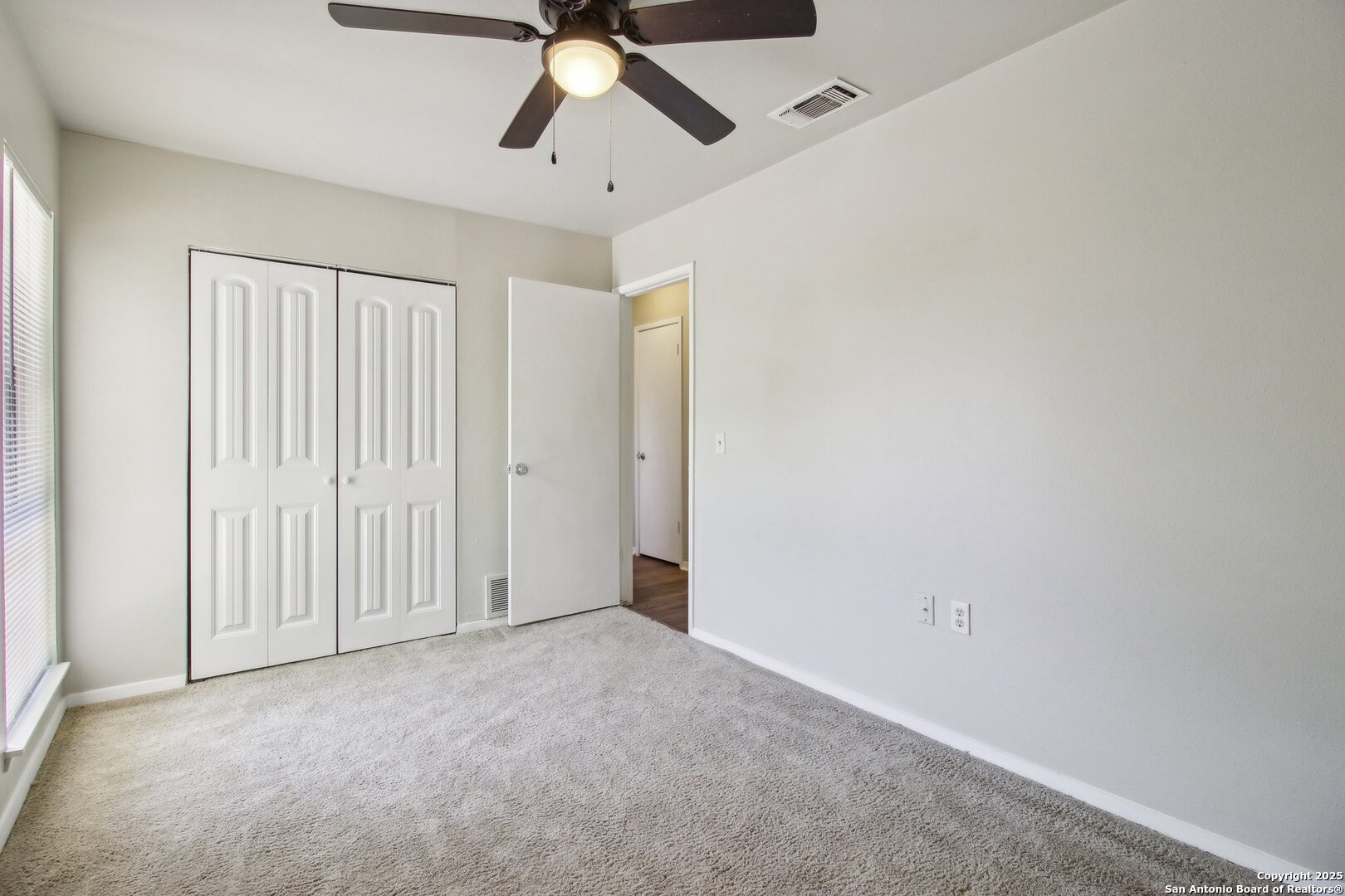 7810 Village oak