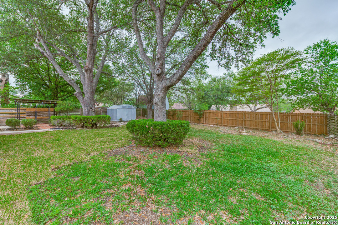 7629 Antique Oak