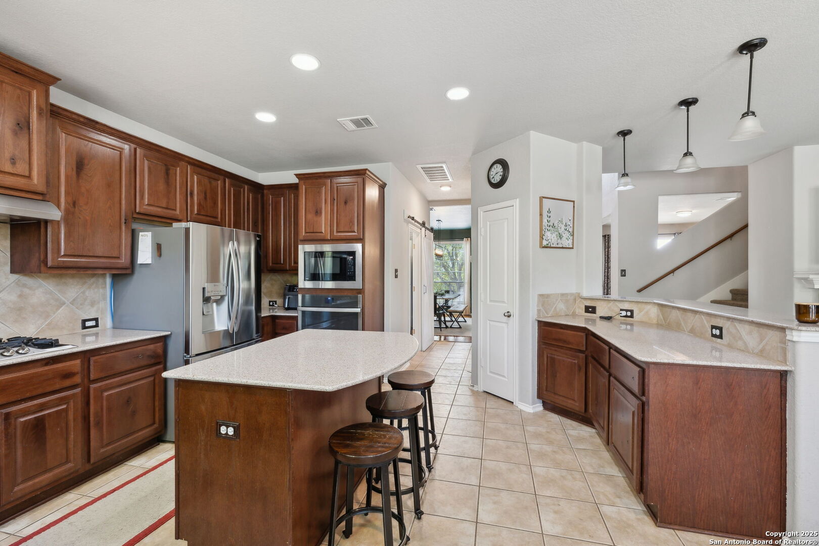1026 Tumbling Oaks