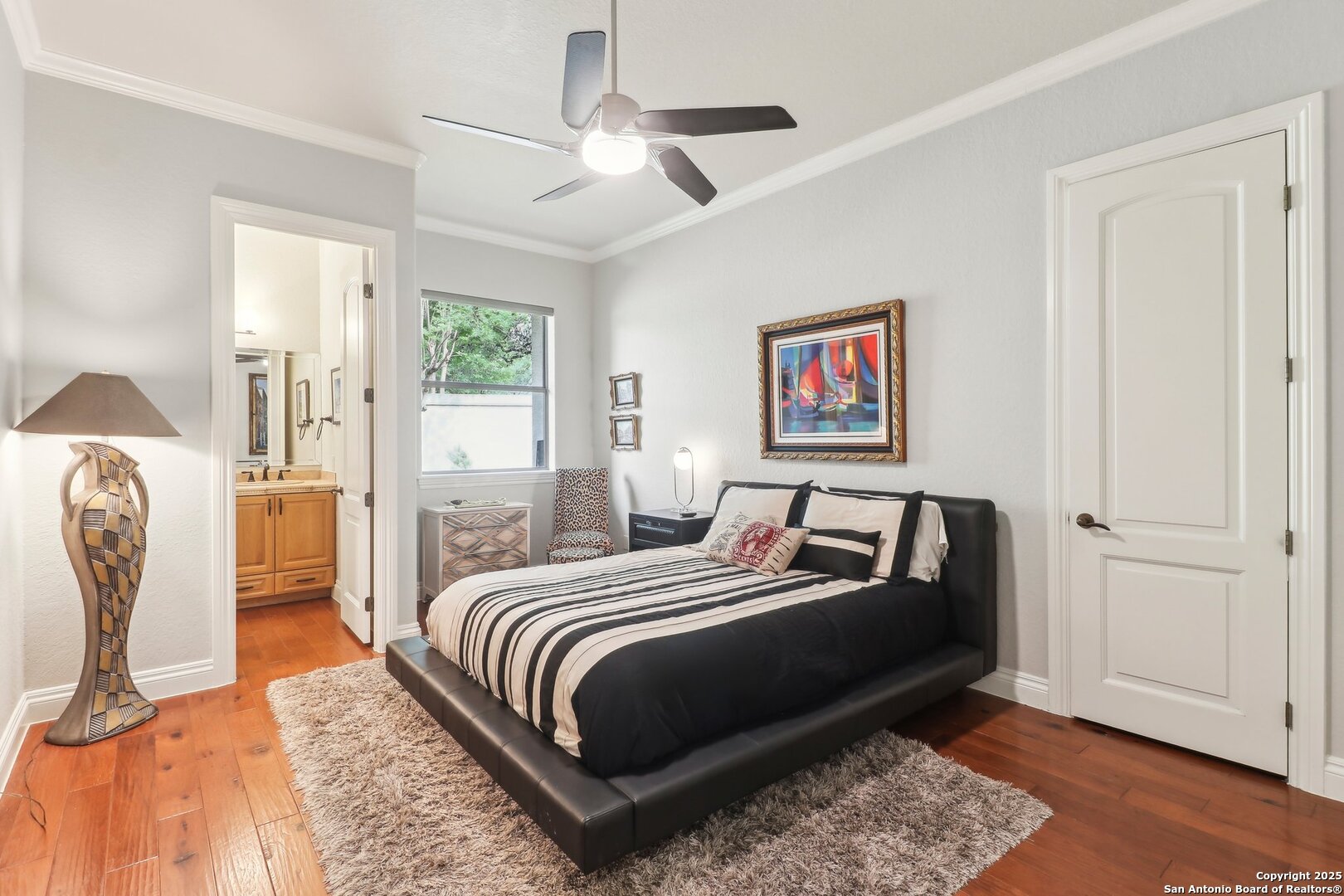908 La Puerta