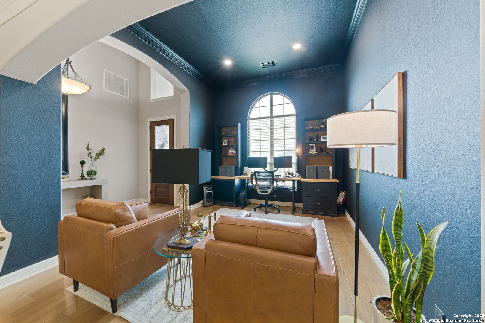 24131 Canyon Row