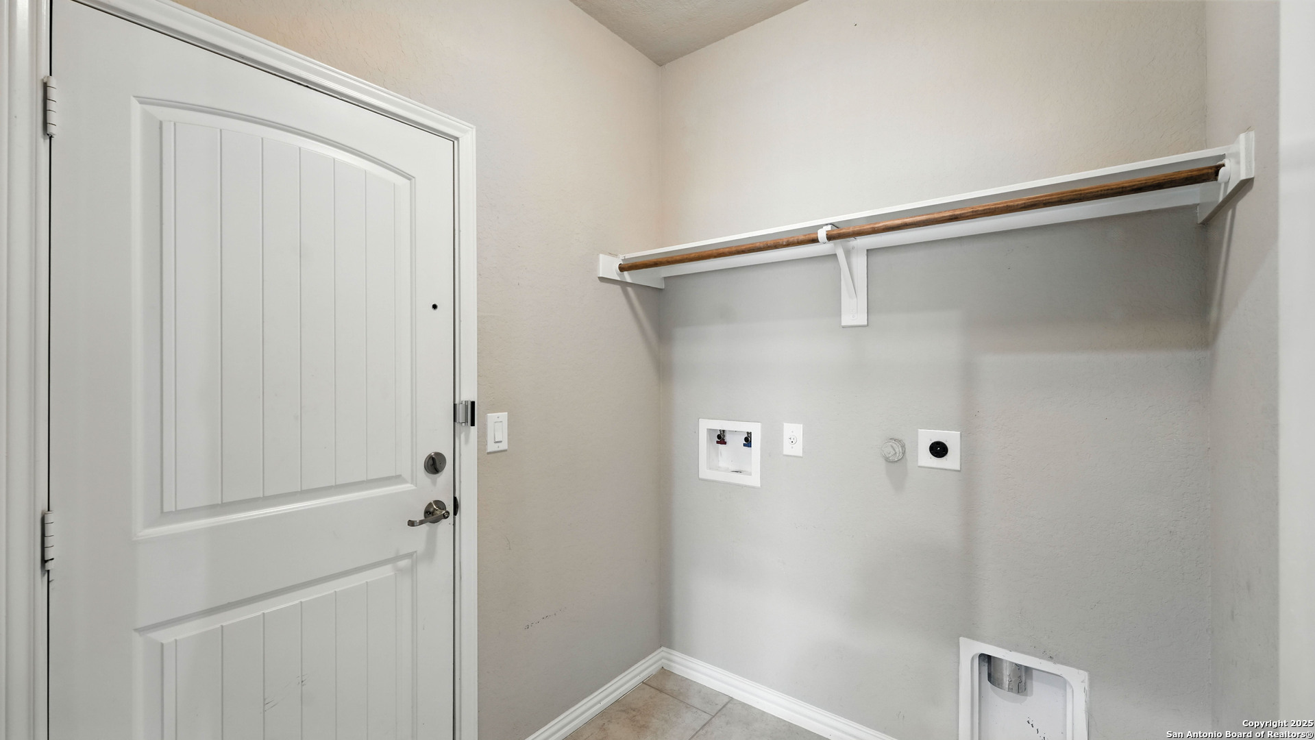 2339 Jeffrey Ln
