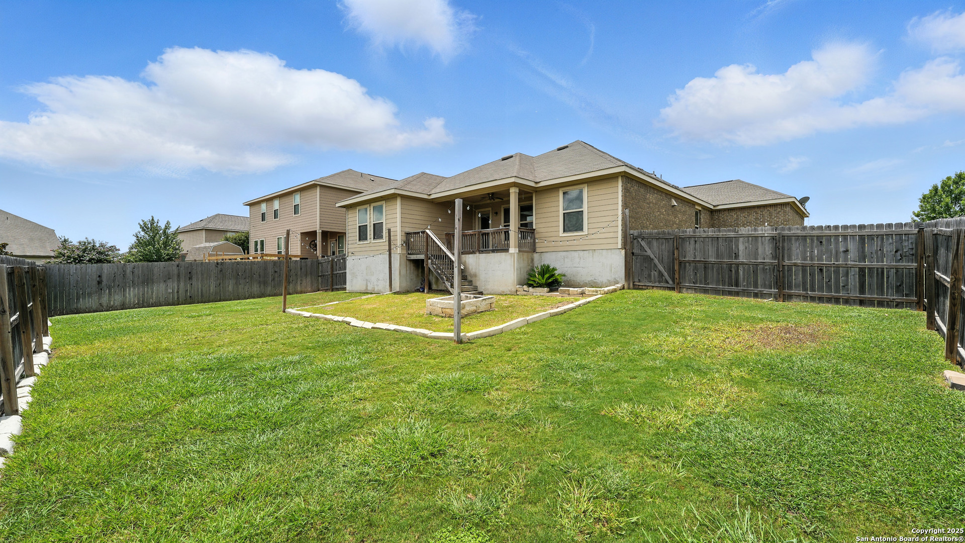 2339 Jeffrey Ln