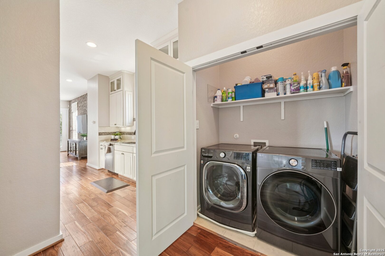 3831 Harry Wurzbach Rd 23