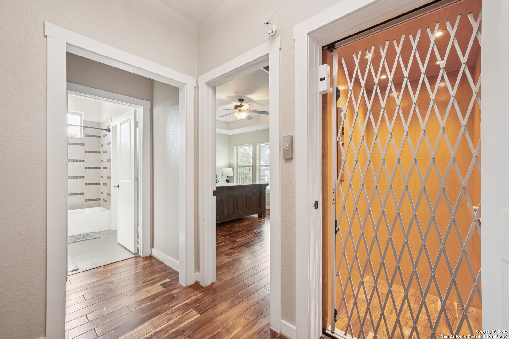 3831 Harry Wurzbach Rd 23