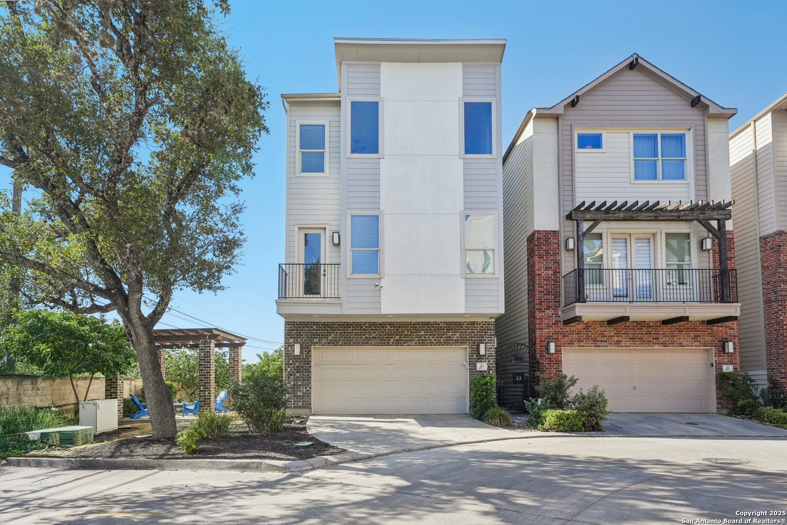 3831 Harry Wurzbach Rd 23