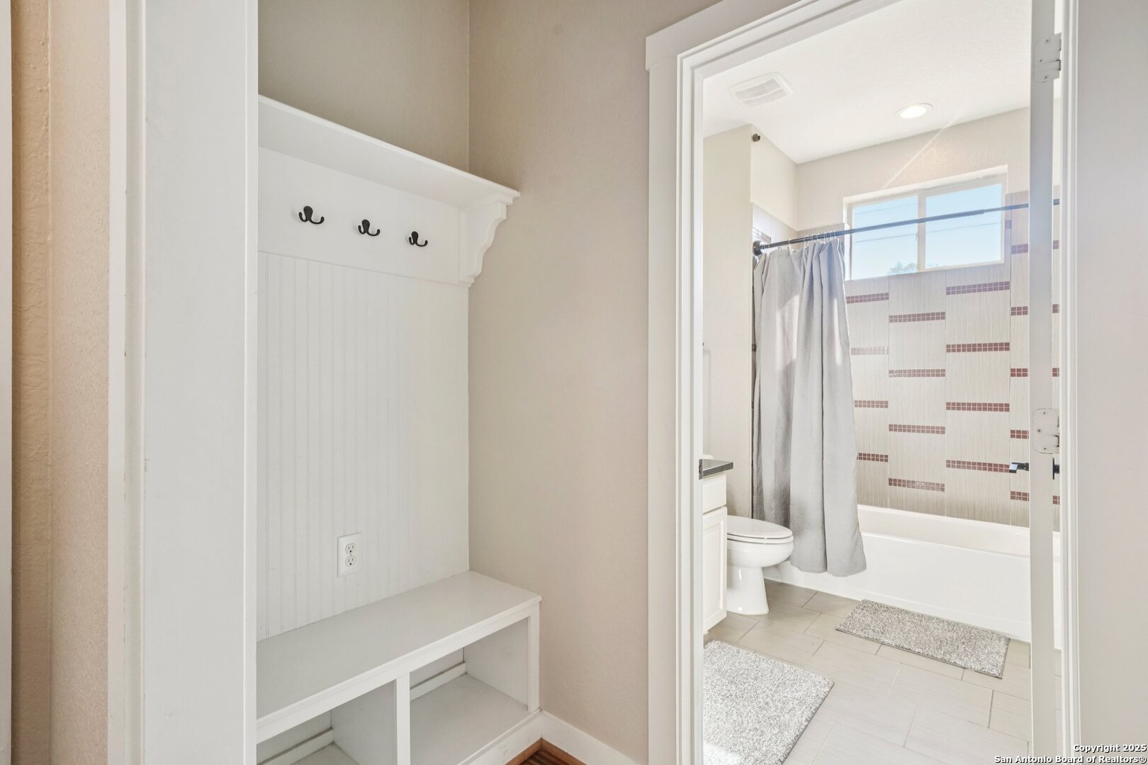 3831 Harry Wurzbach Rd 23