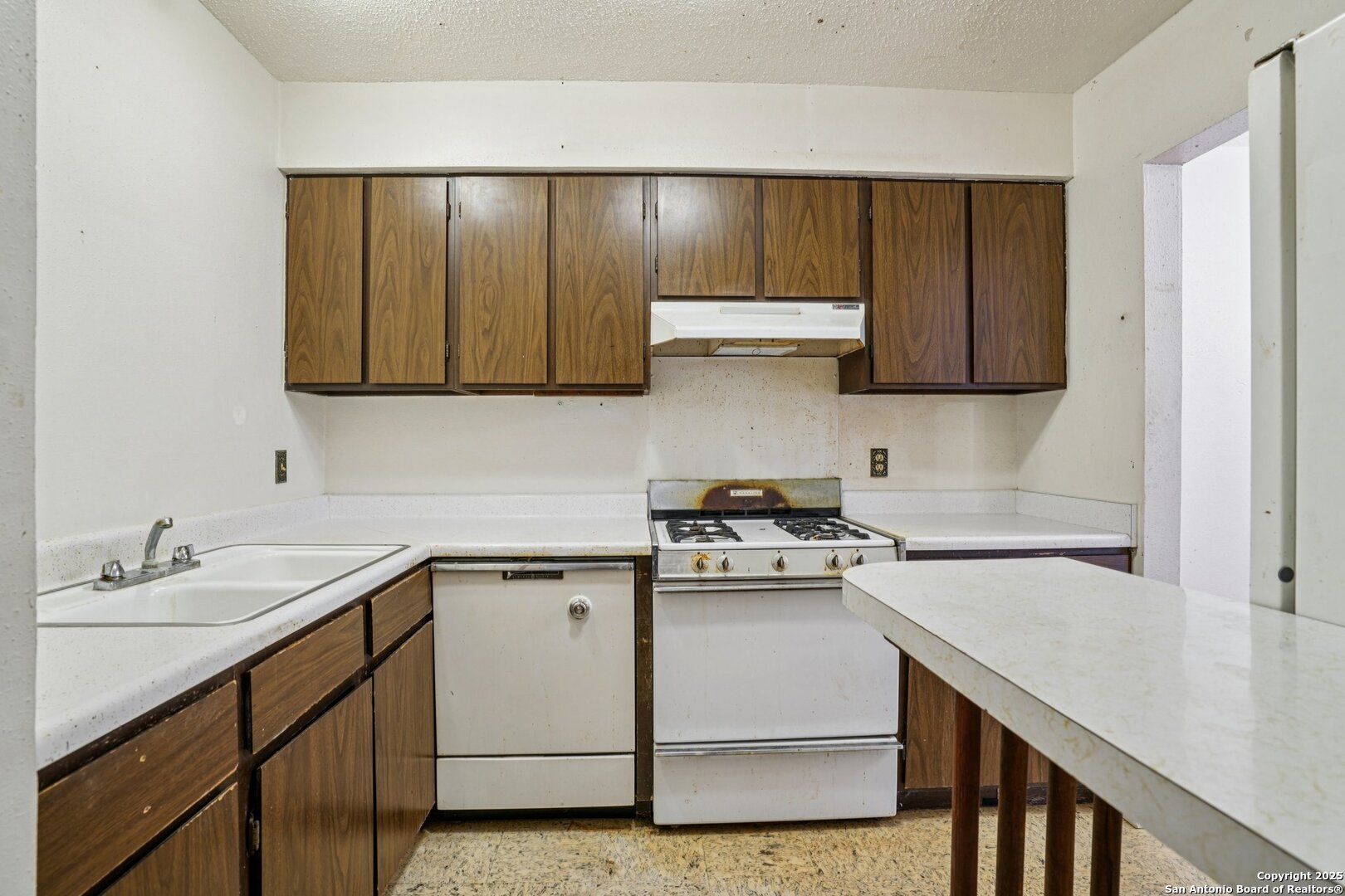 3818 Sherril Brook
