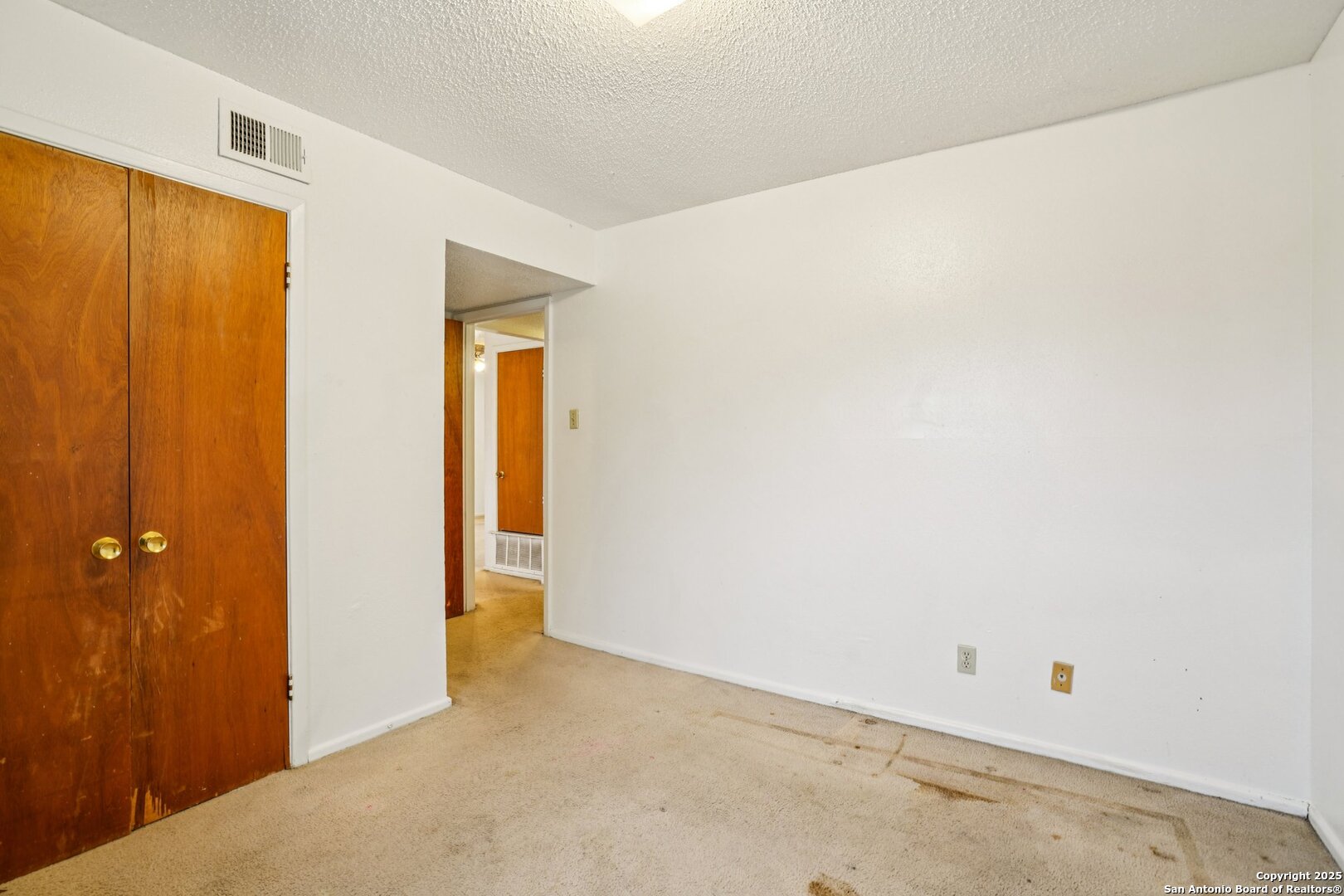 3818 Sherril Brook