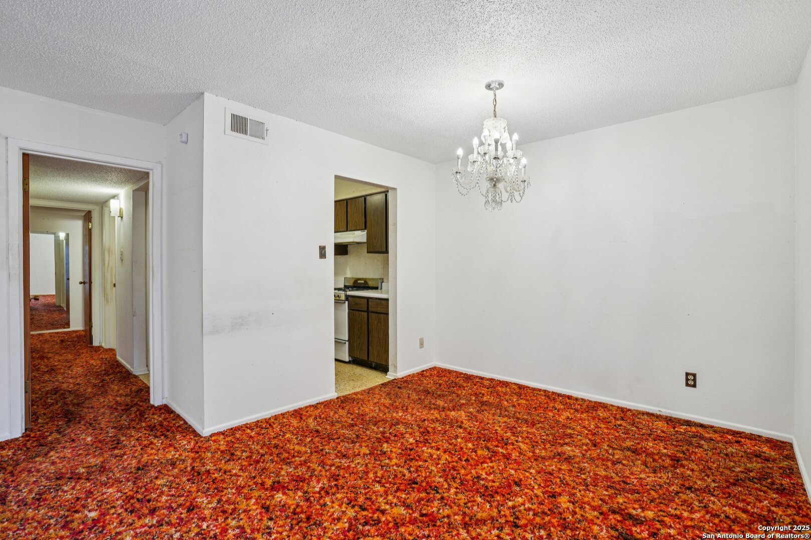 3818 Sherril Brook