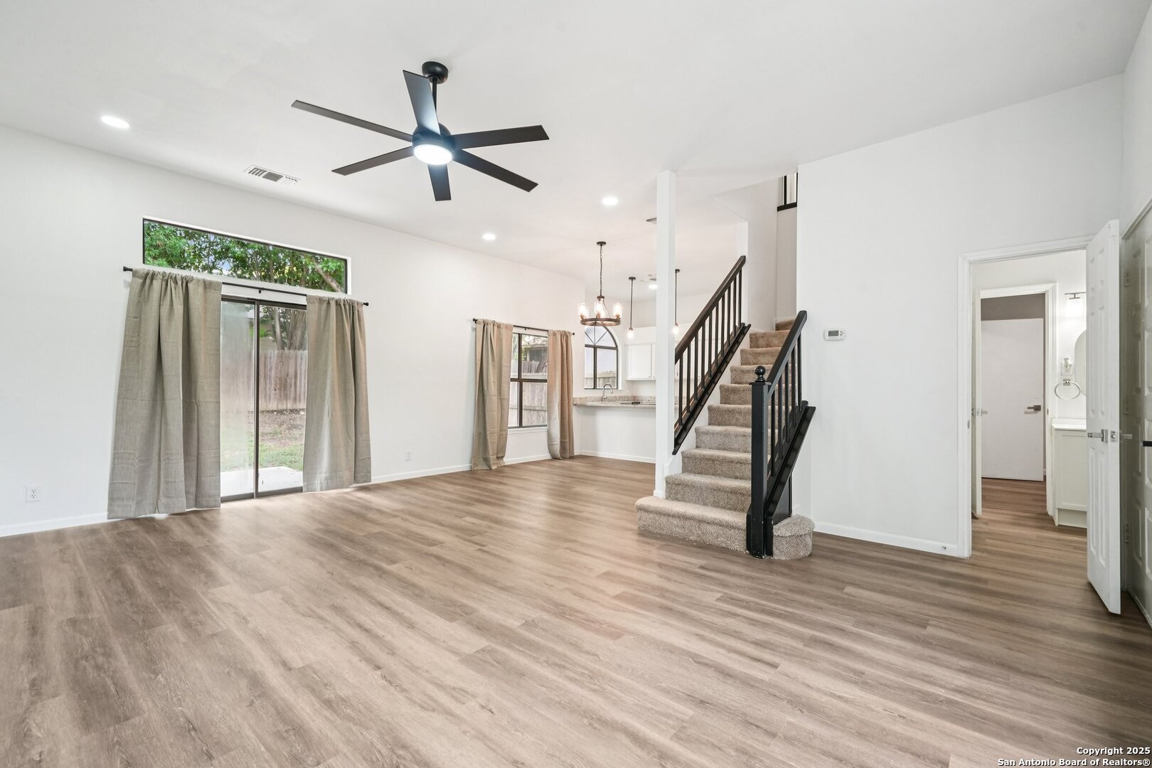 13038 Beacon Park