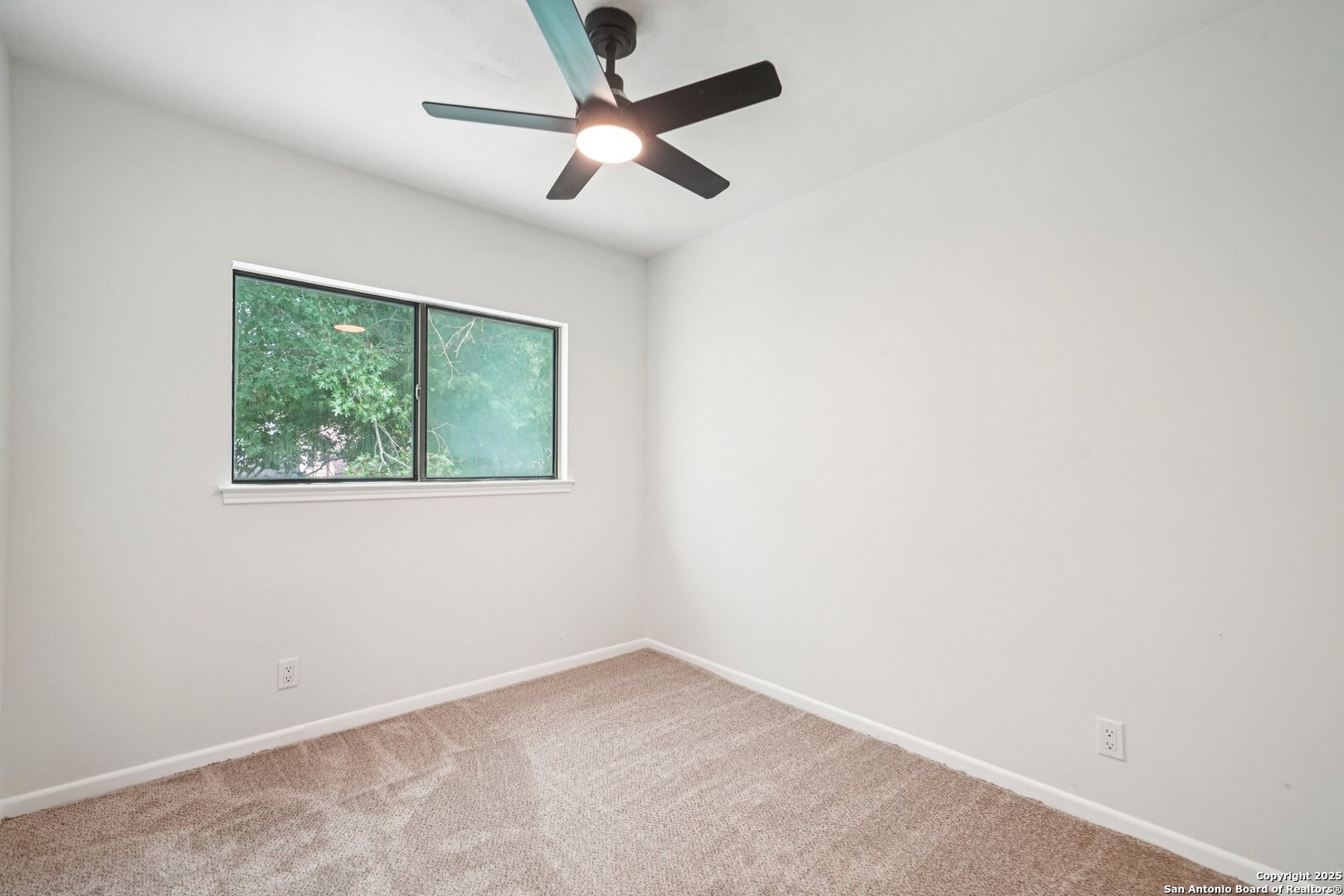 13038 Beacon Park