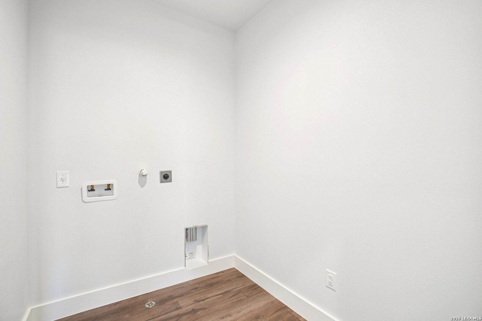 103 N John Bird