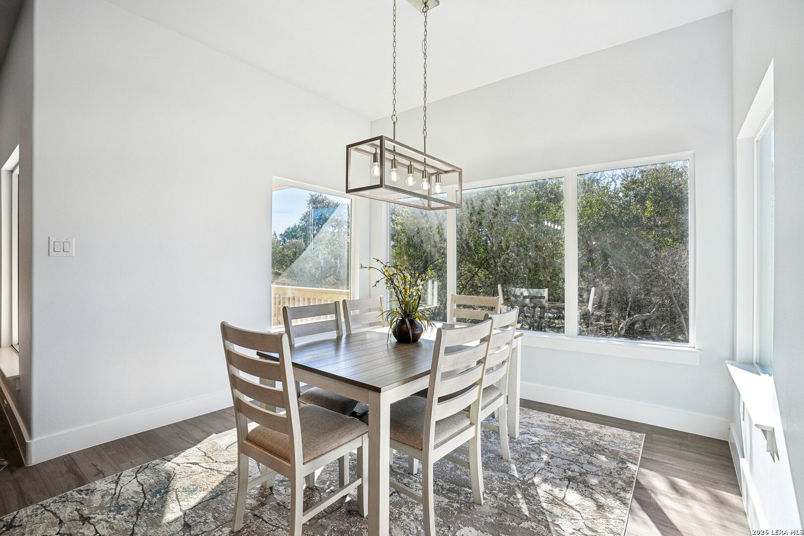 103 N John Bird