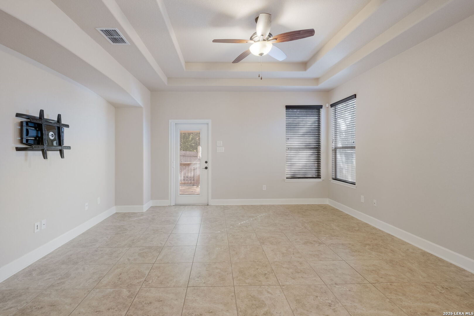 18219 Muir Glen