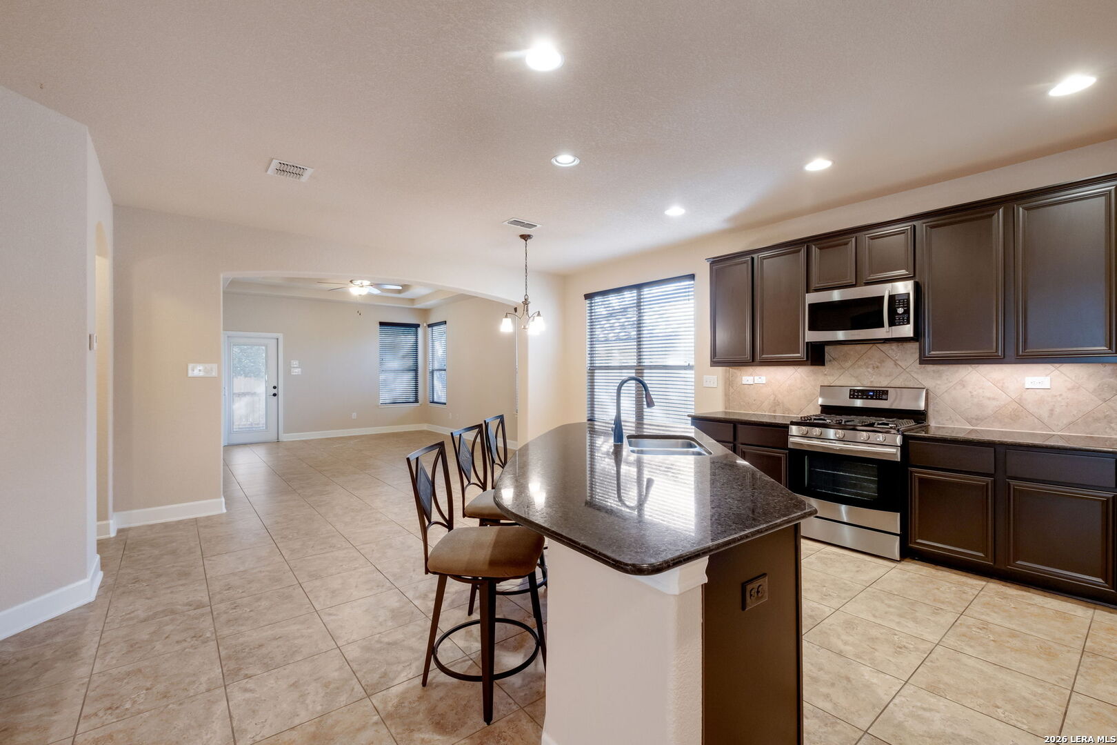 18219 Muir Glen
