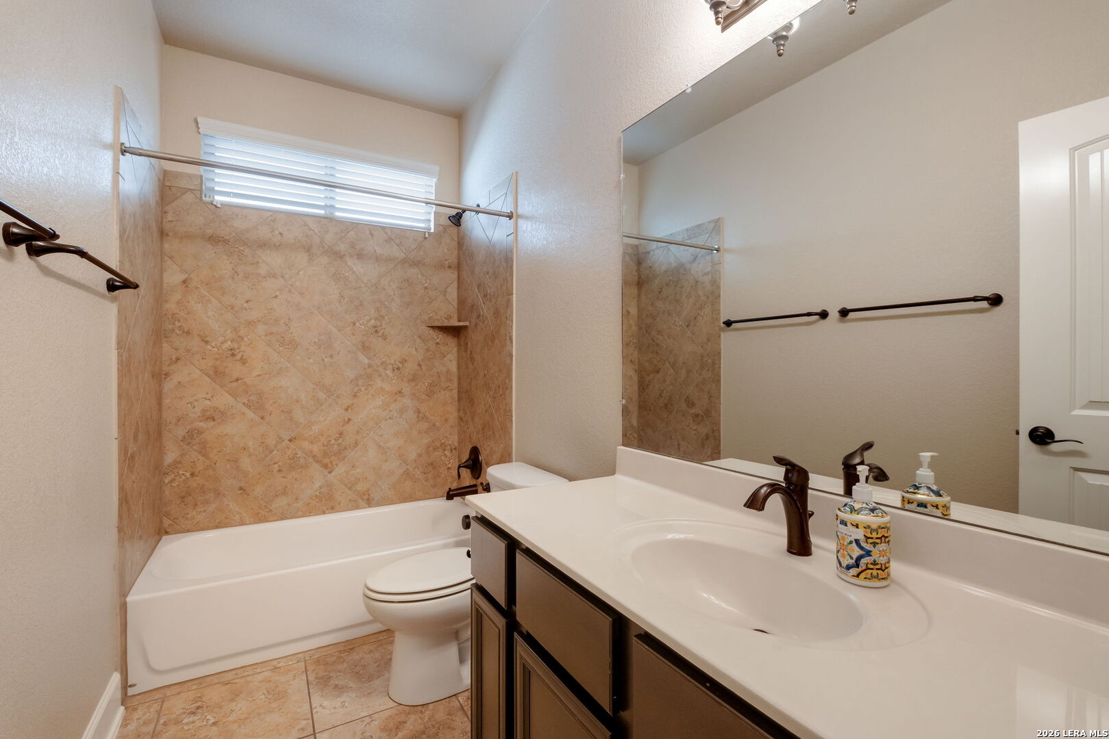 18219 Muir Glen