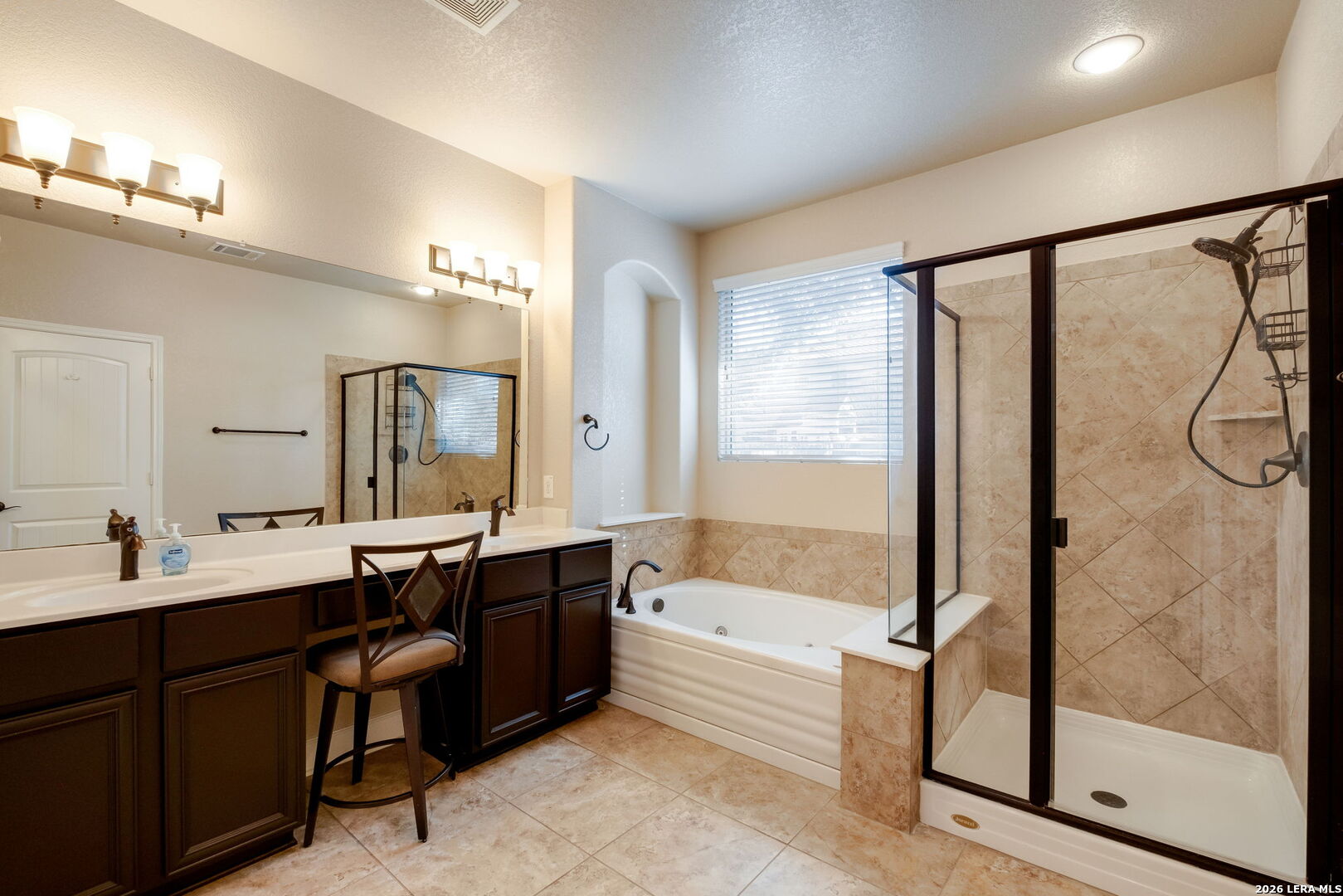 18219 Muir Glen