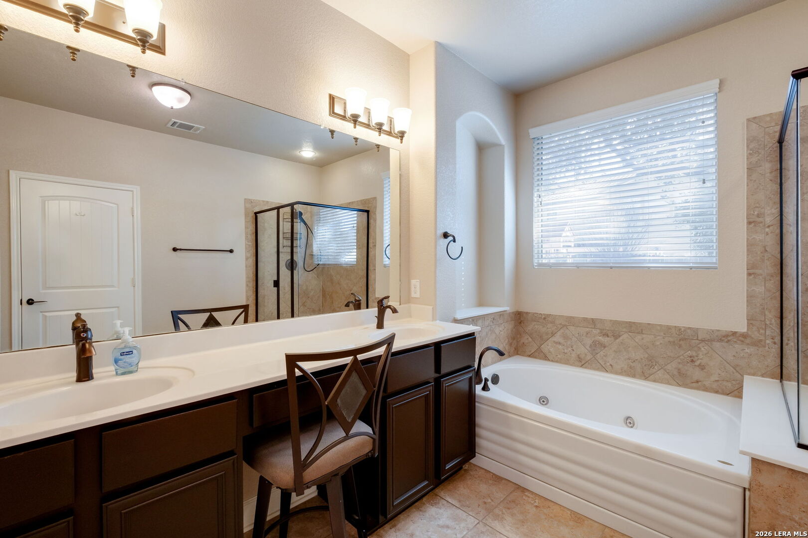 18219 Muir Glen