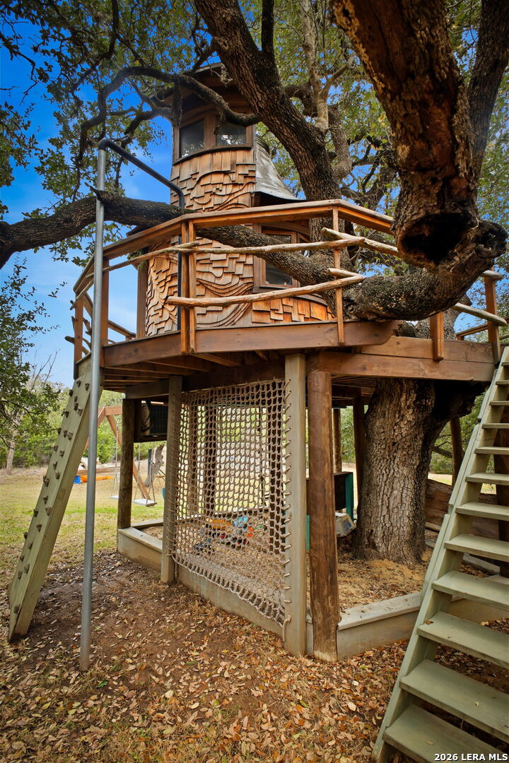 11418 Anaqua Springs