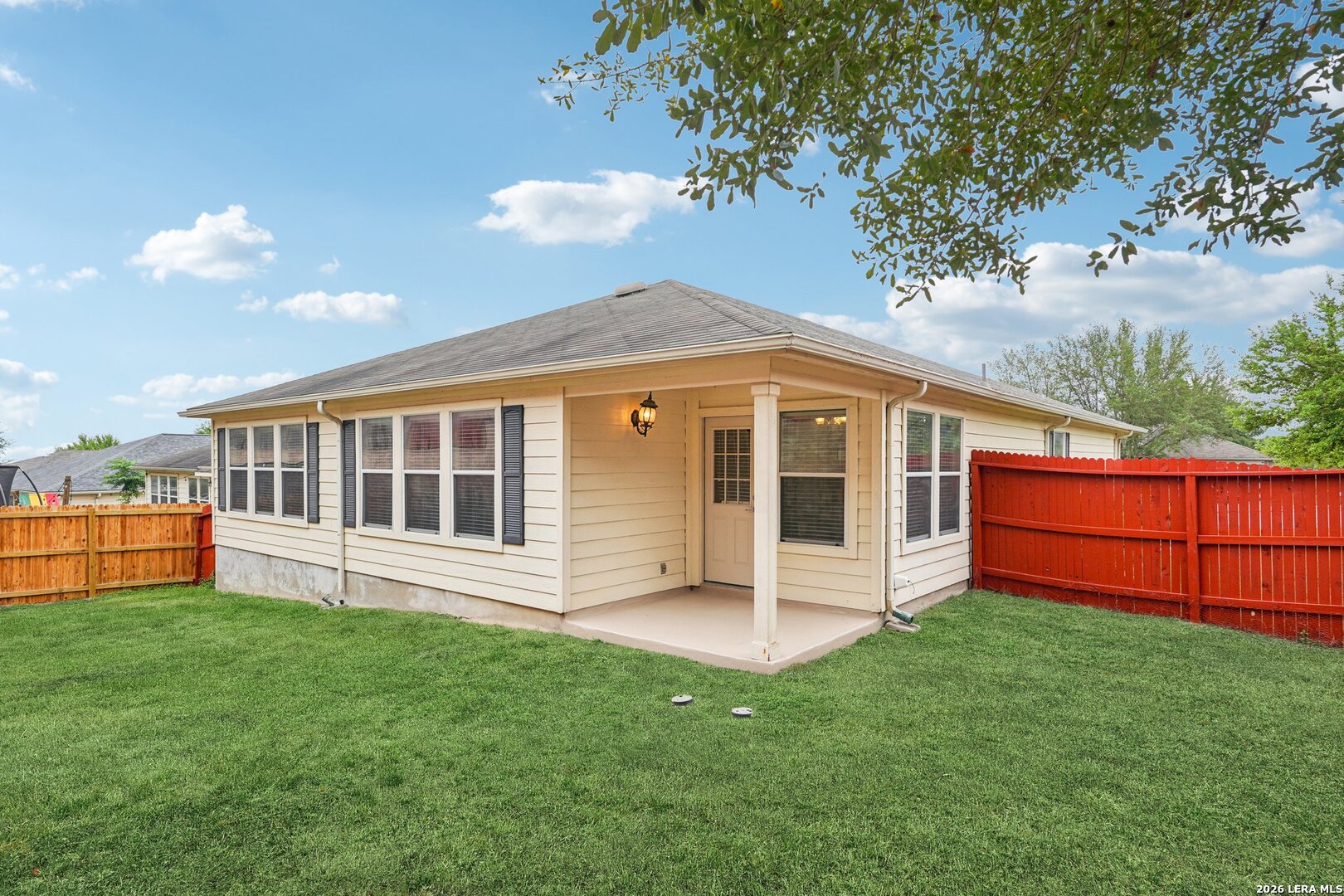 5408 COLUMBIA DR