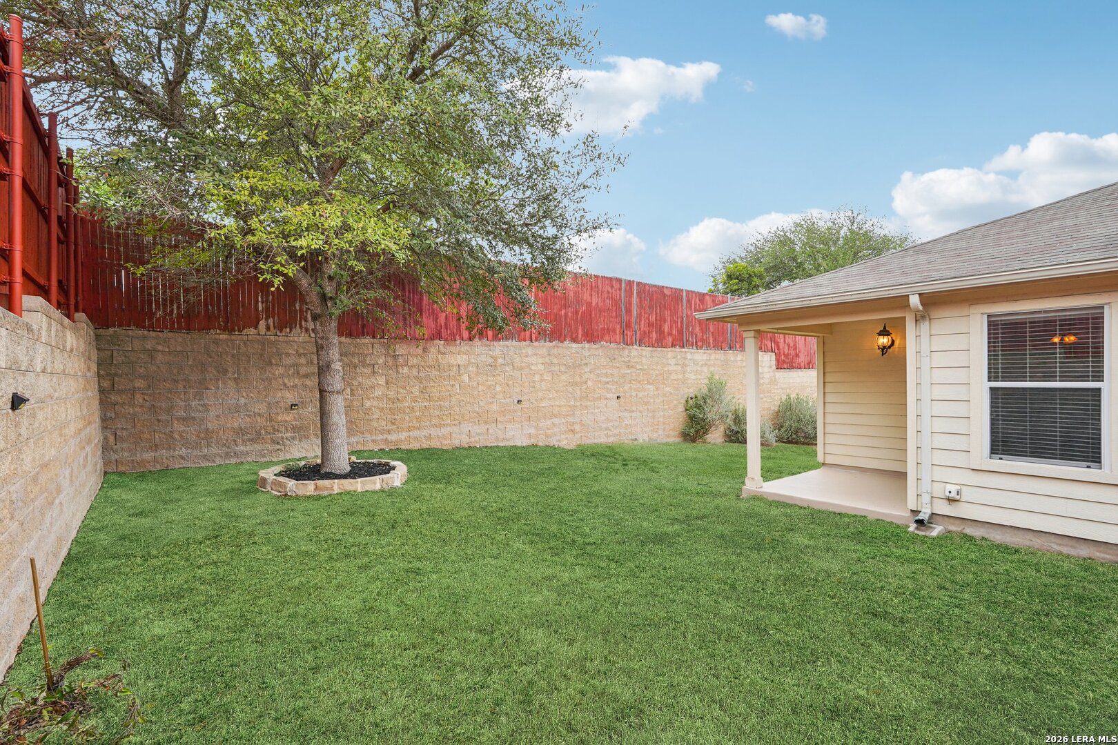 5408 COLUMBIA DR