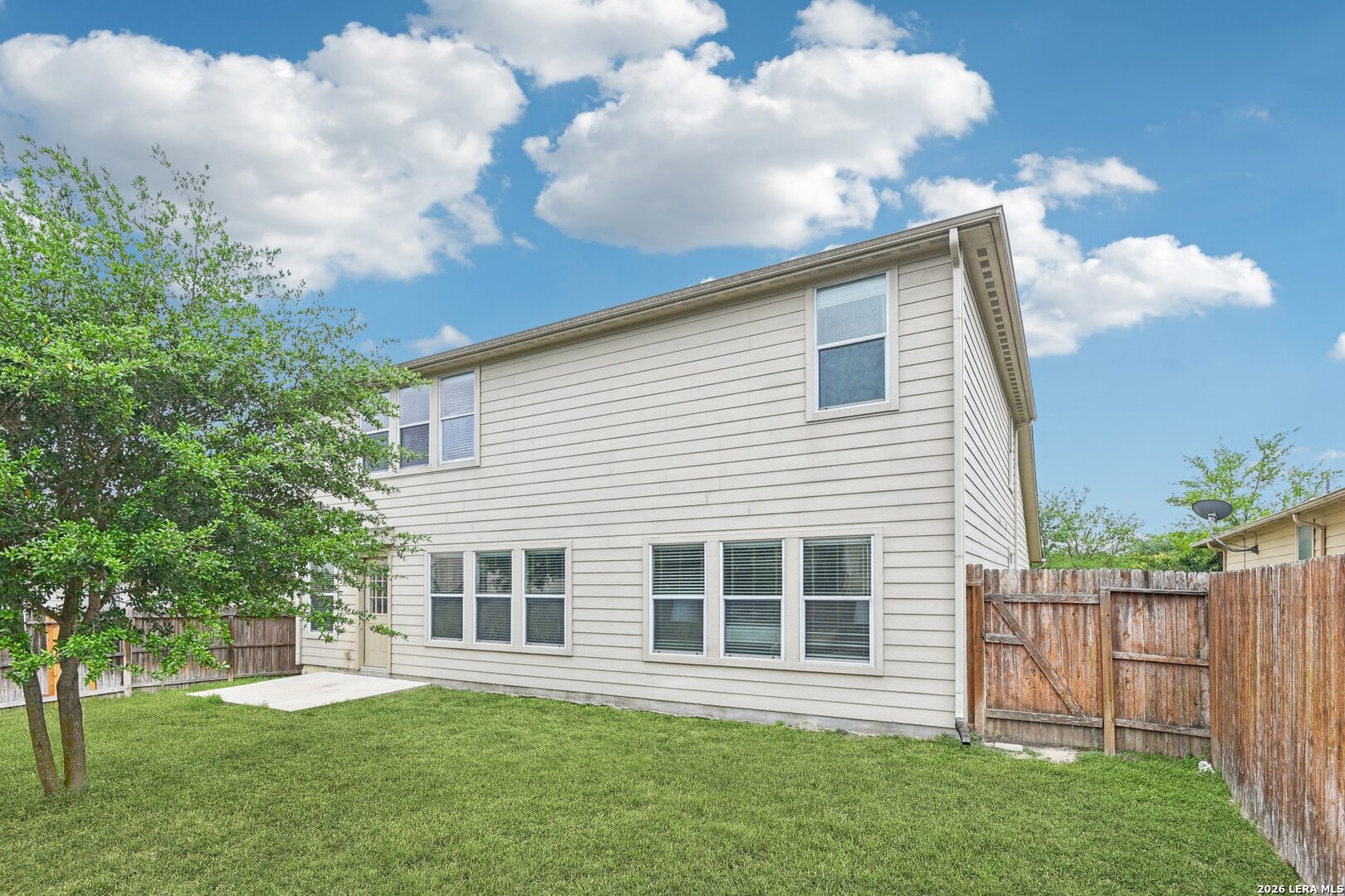 5508 COLUMBIA DR