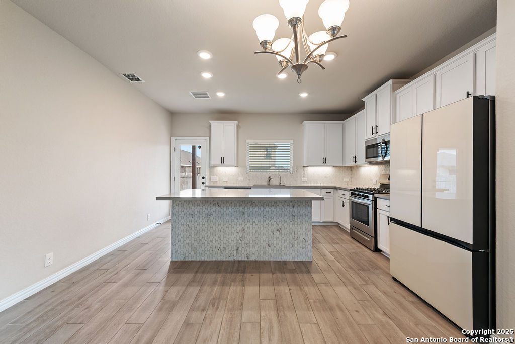 2058 EGRET AVE