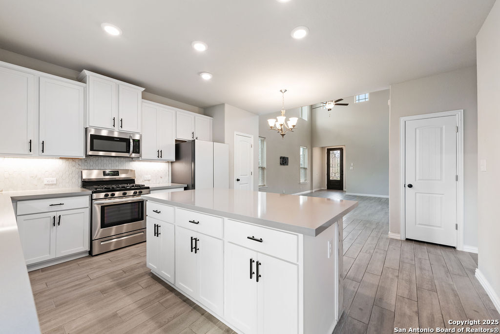 2058 EGRET AVE