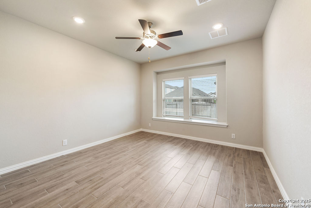 2058 EGRET AVE