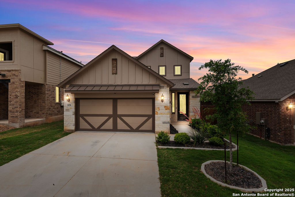 2058 EGRET AVE