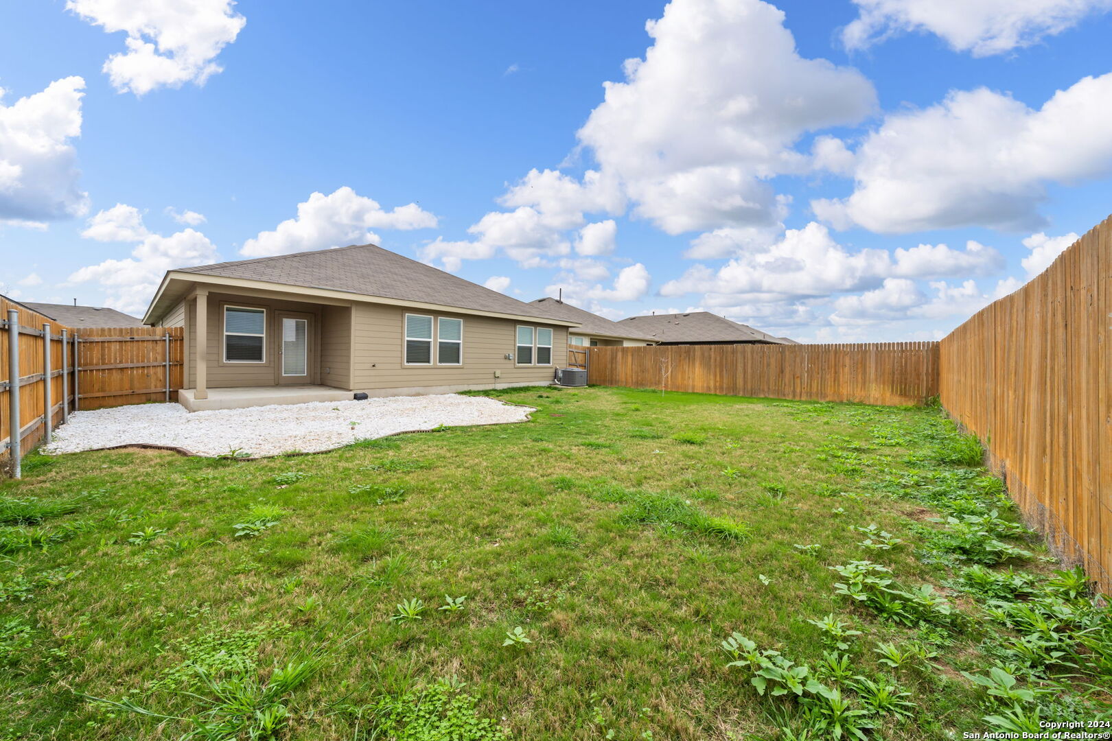 1080 AMBLE OAK