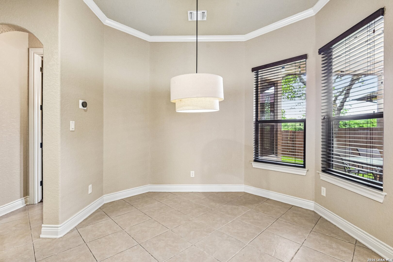 4911 Country Cove