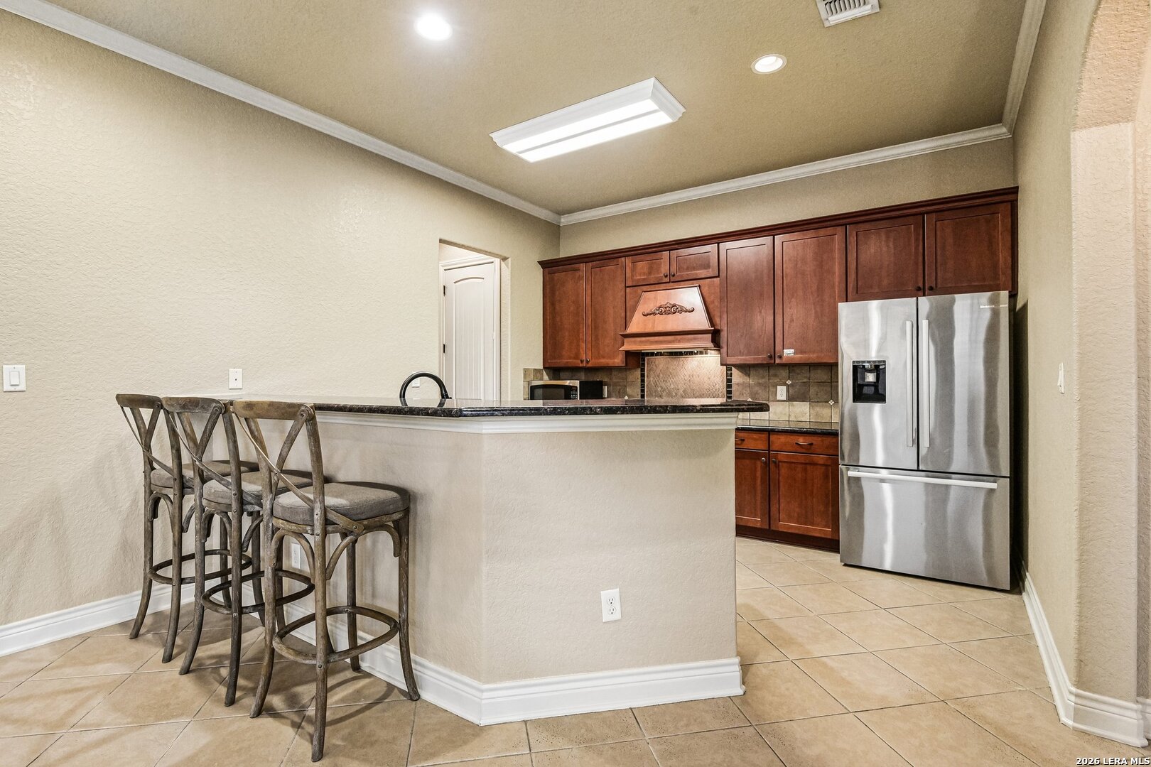 4911 Country Cove