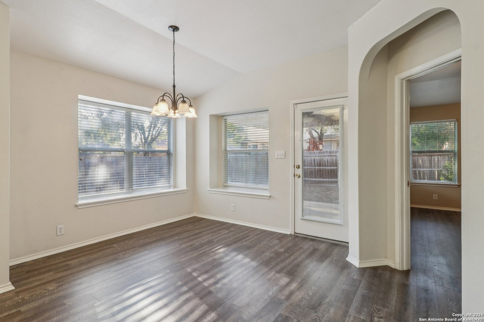4119 Chinkapin Oak