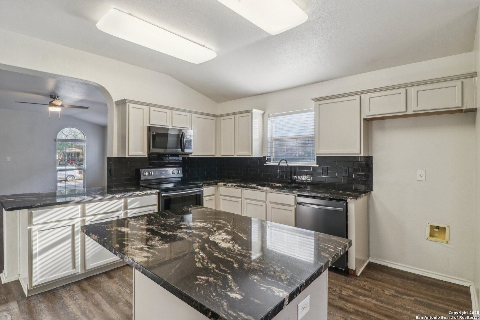 4119 Chinkapin Oak