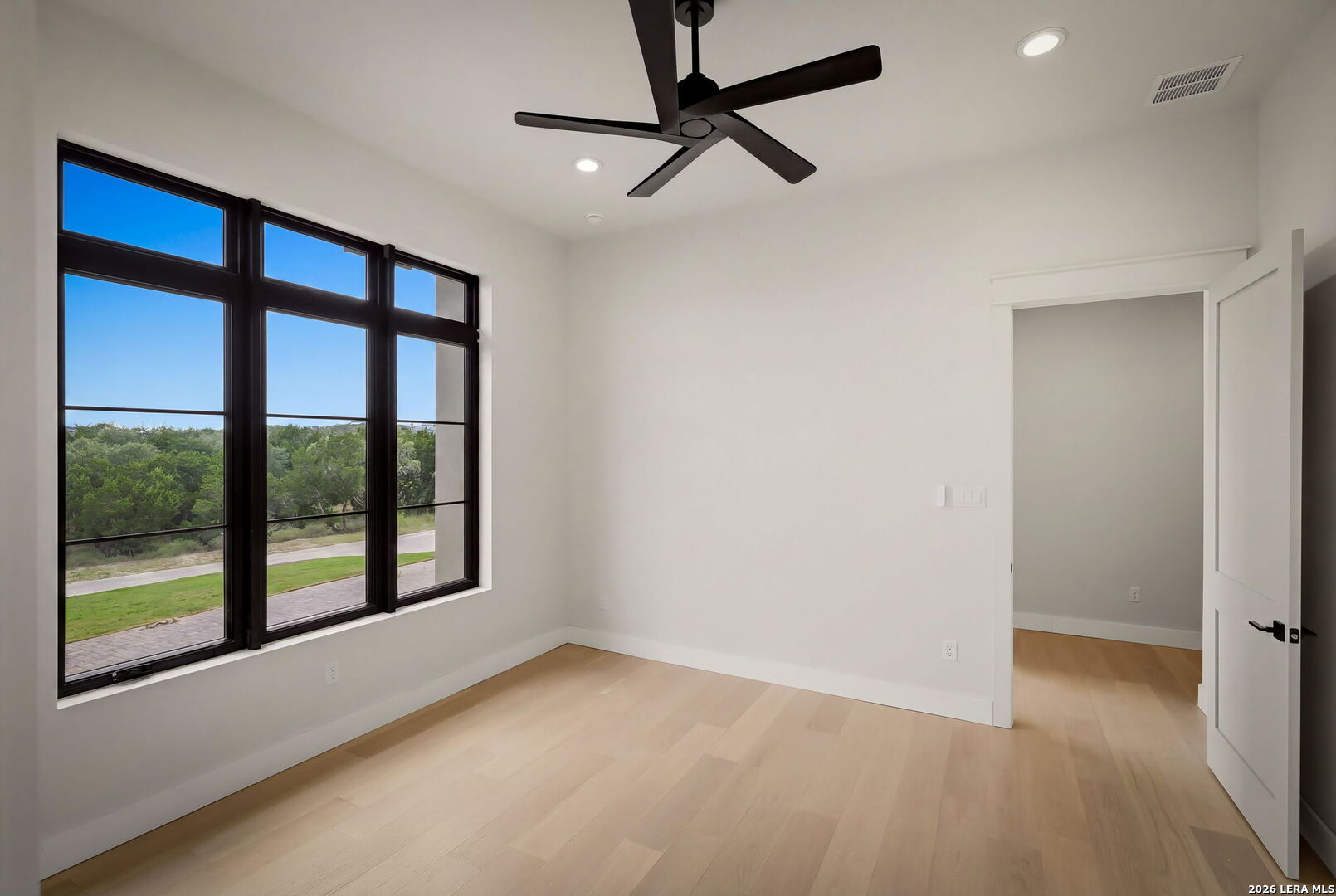 11229 Ensor