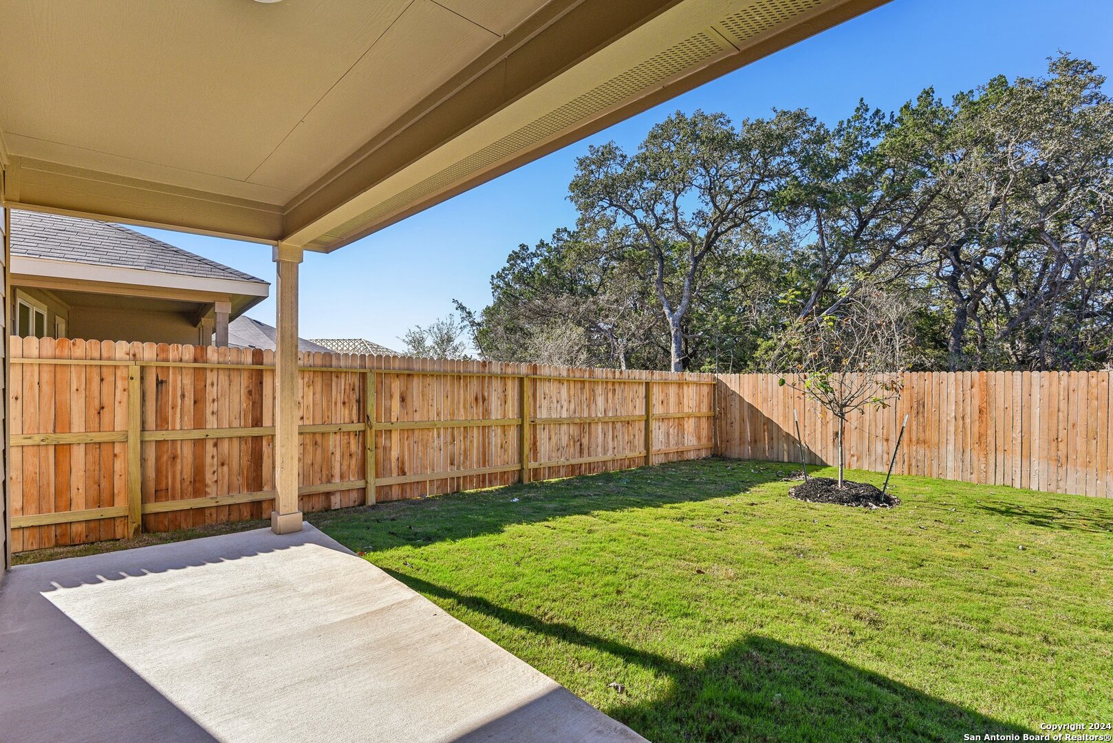 21281 Millstream Bend