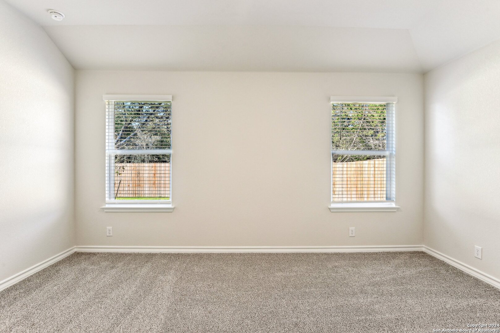 21281 Millstream Bend