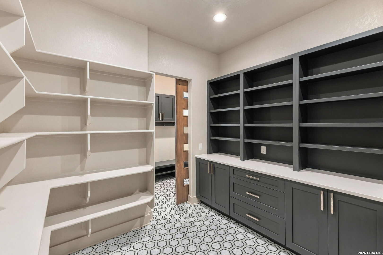 23011 Daniel Ridge