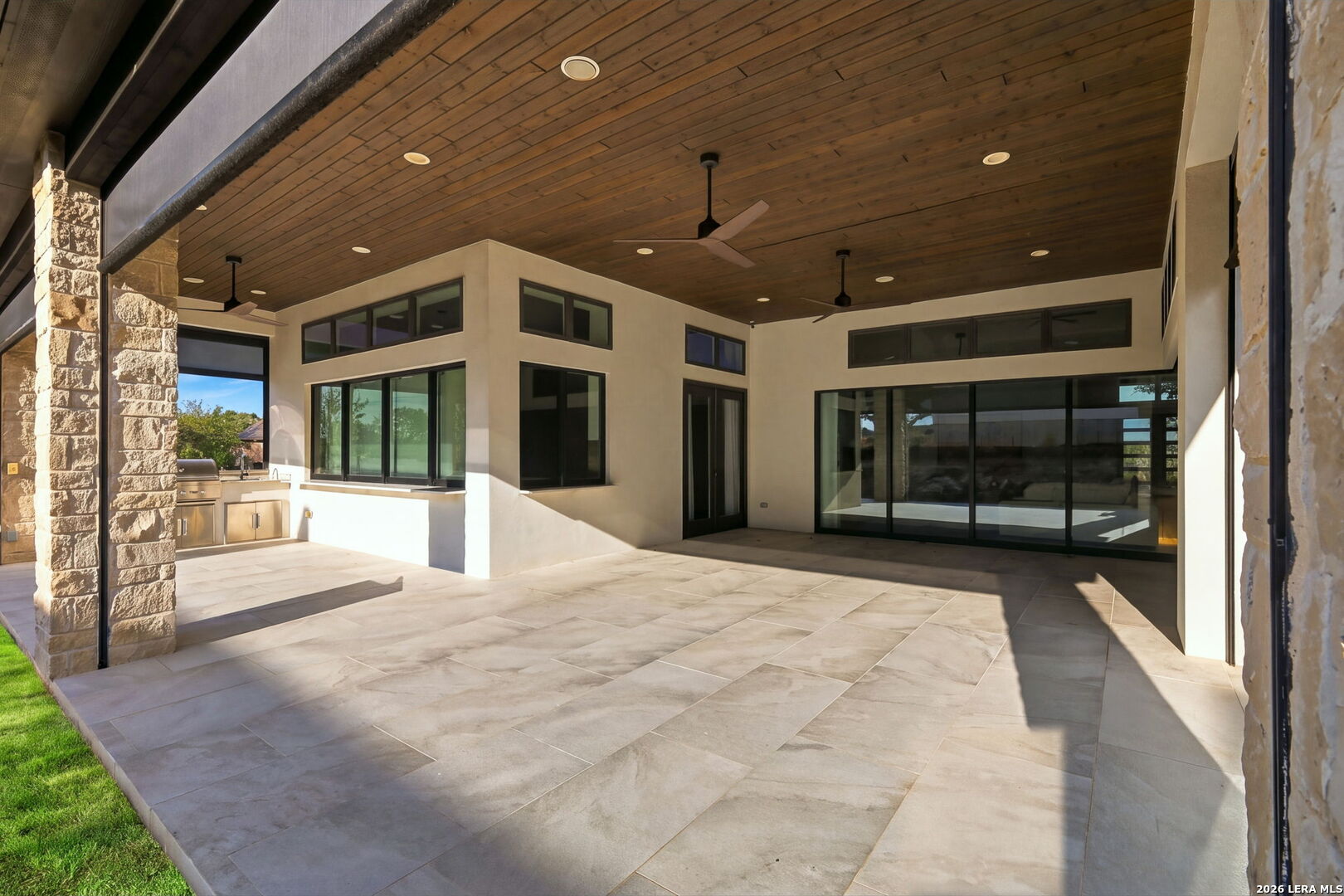 23011 Daniel Ridge