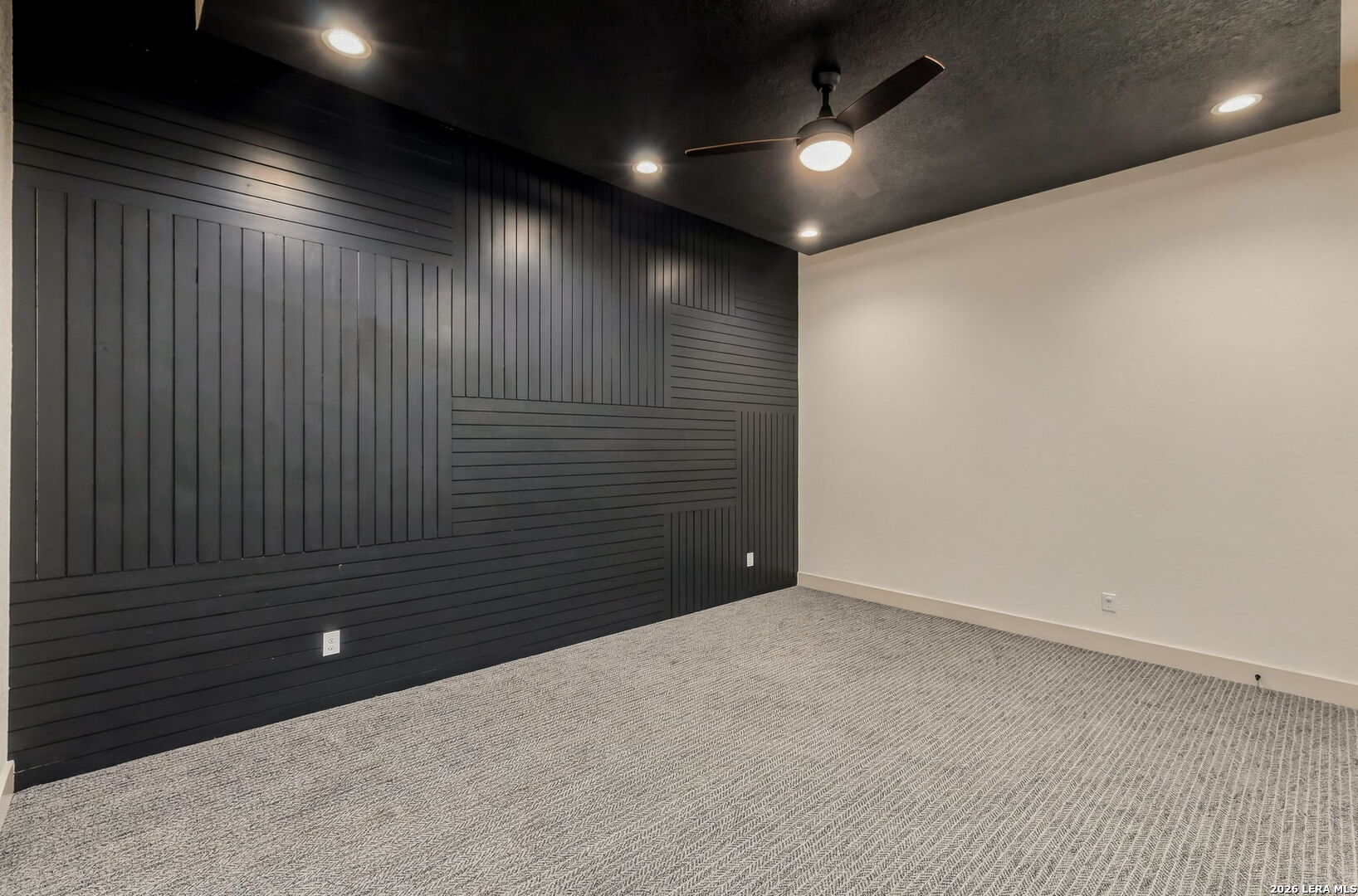 23011 Daniel Ridge