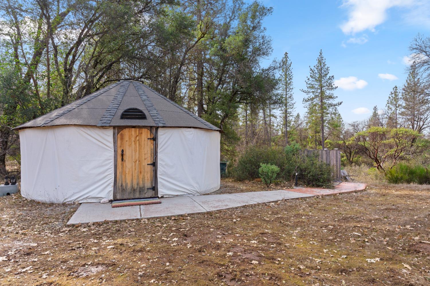 12931 Gray Lane