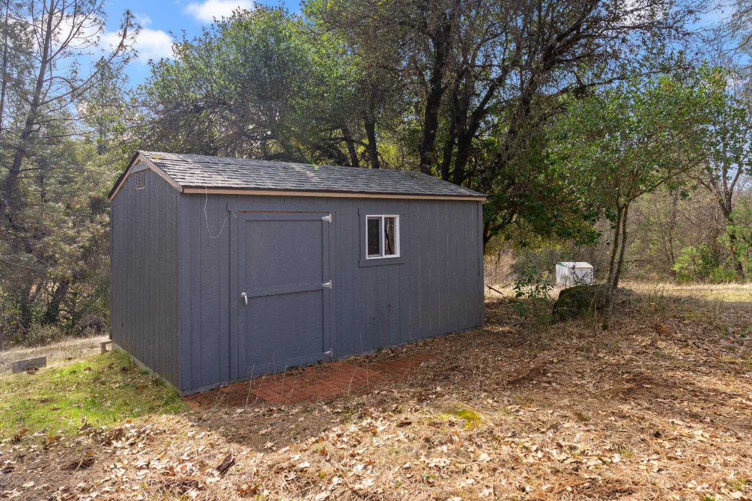 12931 Gray Lane