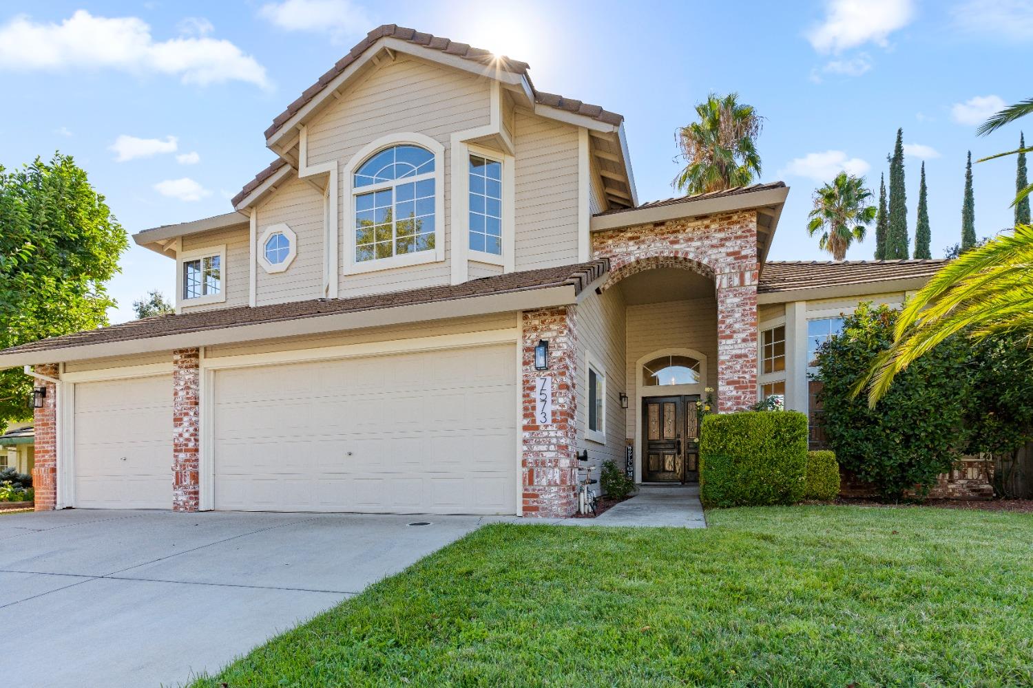 7573 Wickham Drive
